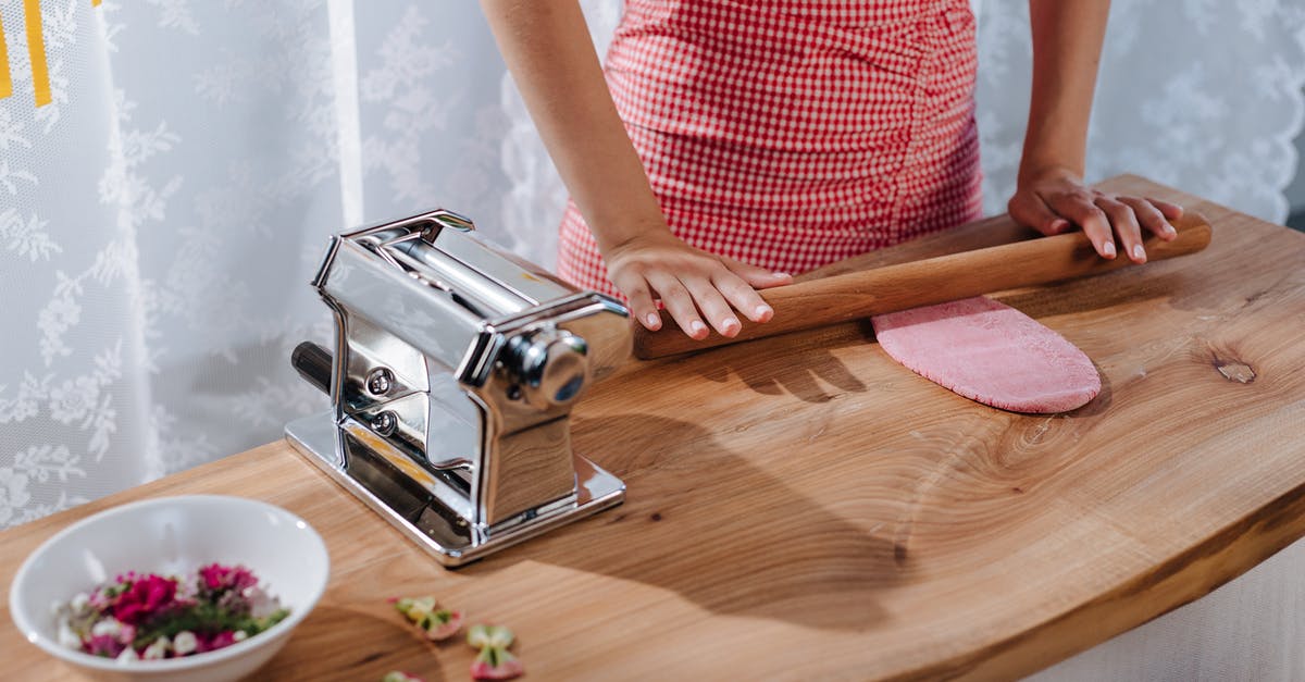 What is a French Rolling Pin? - Woman Rolling Pasta