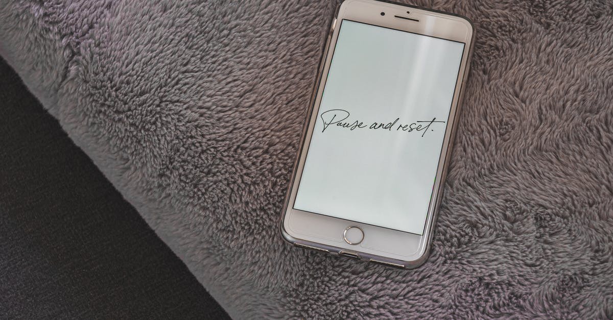 What is a "roux" and what are its uses? -  Iphone 6 on Gray Textile