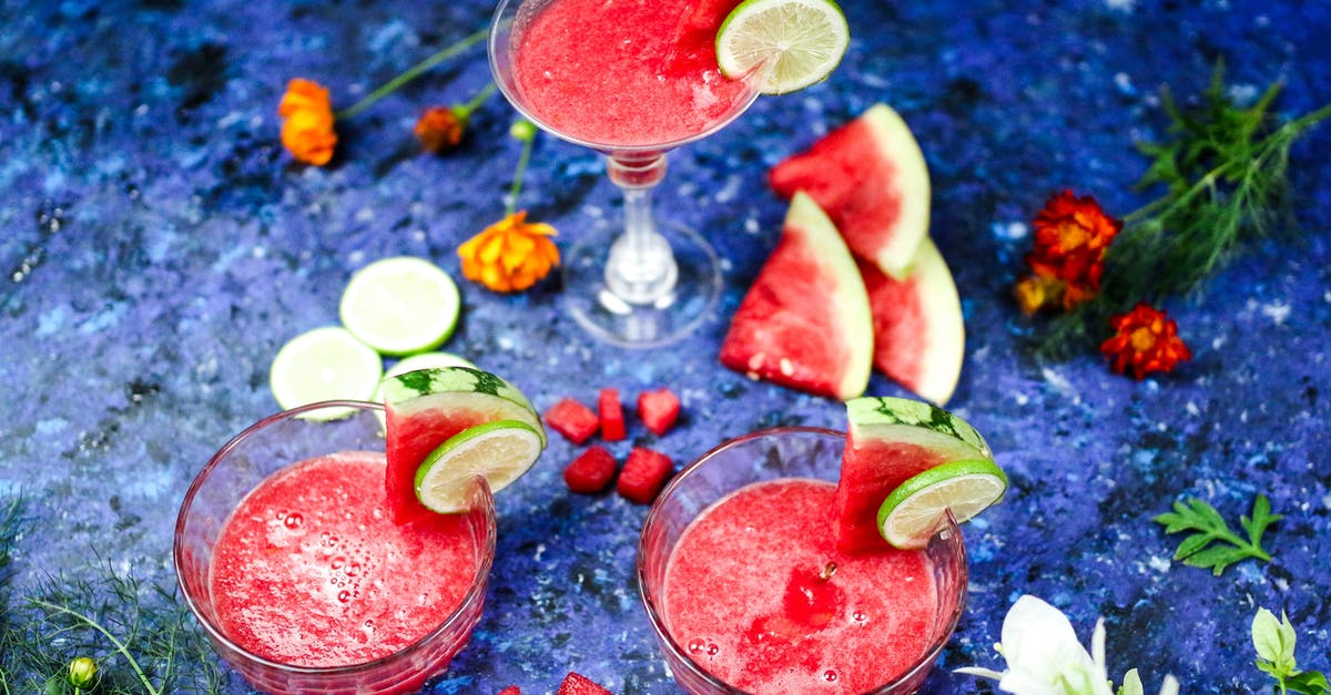 What is cold pressed method to extract Juice? - Watermelon Juice on Glasses