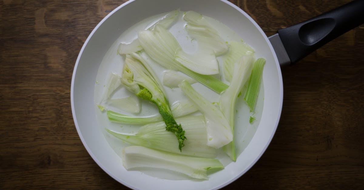 What kind of cabbage to use in cabbage poriyal (Indian stir-fry)? - Vegetables on Frying Pan