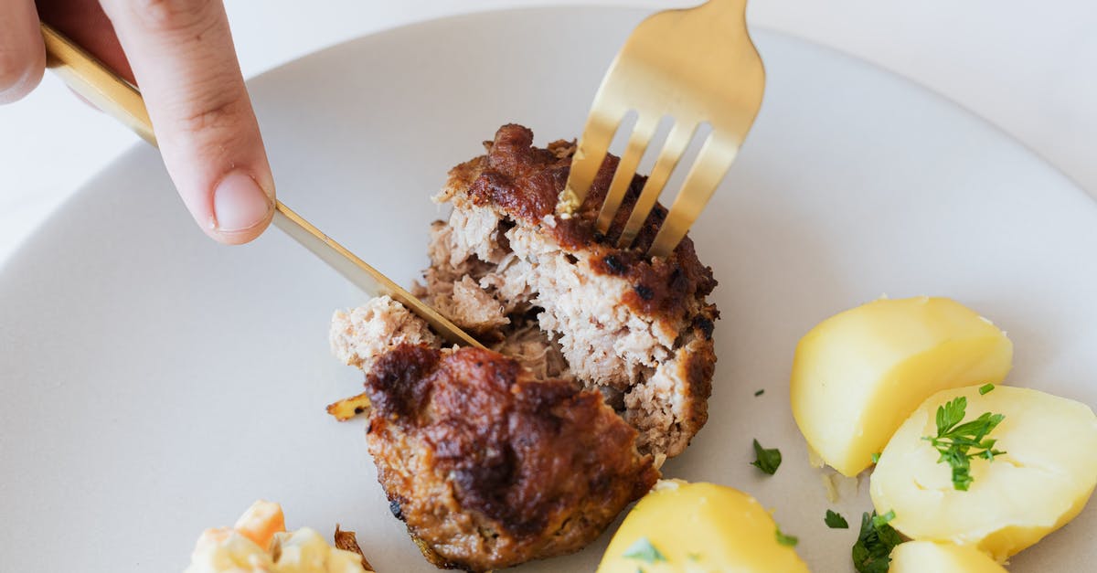 When potatoes are part of, say, Bacalao, why aren't they boiled into a mash? - Delicious meat cutlet and boiled potato When potatoes are part of, say, Bacalao, why aren't they boiled into a mash? - Delicious meat cutlet and boiled potato