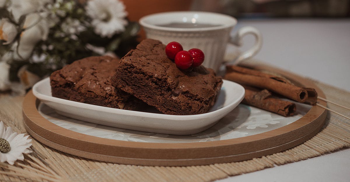 White chocolate mud cake with dark chocolate ganache? - Chocolate Cake on White Ceramic Plate