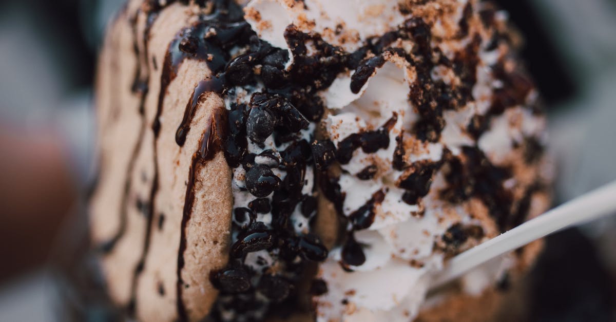 Why is my chocolate fudge not that dark? - Free stock photo of bagel, bagel and lox, bagel break