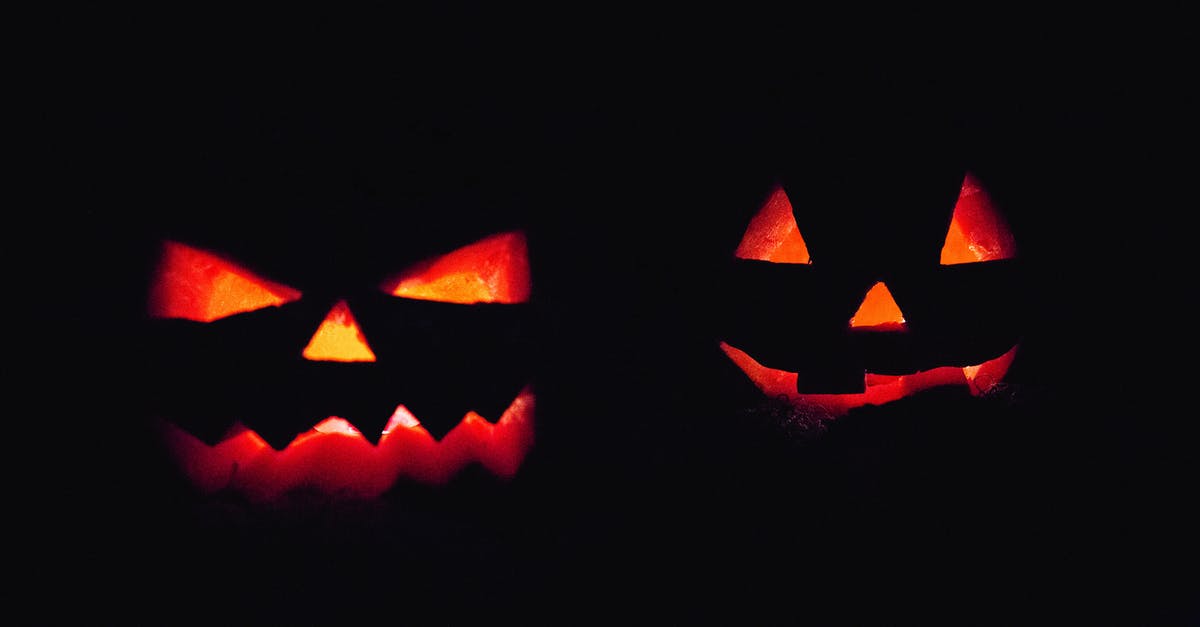 Why orange carrots turn black while peeled? - Lighted Jack-o-lantern Decors